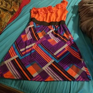 Mix and match 3 for $10 Beautiful one sholder dress